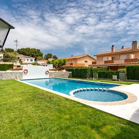 Miami Platja Casa Loga Holiday home *